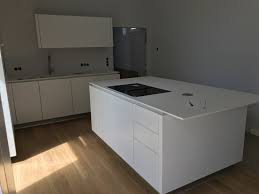 Warendorf Kuche Mattlack Weiss Mit Keramik Arbeitsplatte Kuchen Staude Kuchenstudio Referenzen