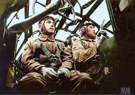 pilots of the imperial japanese army air service in a mitsubishi ki 21 type 97 bomber flying a sortie over the pacific the mitsubishi 第二次世界大戦 戦闘機 パイロット 兵士
