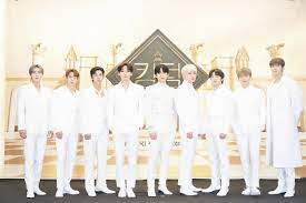 At the end of their performance we could actually hear rowoon's cheer for sf9 too and other groups laughing and saying how cute he is 😭 i really hope he performs in the real thing. Kingdom Producers Confirm There Are No Eliminations Share Reasons For Casting Choices And More Soompi