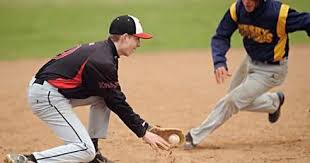 Laurie pitches Le Roy past Perry/Mount Morris