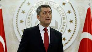 1 mart pazartesi günü daha önce duyurulan yüz yüze eğitim faaliyetleri başlatılmayacak. Okullar Ne Zaman Acilacak 1 Mart Ta Okullar Acilacak Mi Bakan Selcuk Tan Aciklama Geldi Haberler Haberler Com