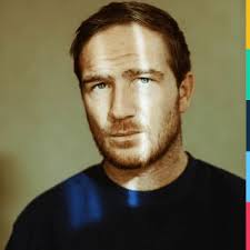 Frederick Lau: Clothes, Outfits, Brands, Style and Looks