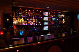 Este icónico hotel fue el primer rascacielos de la capital además del primer hotel de diseño de la historia. Decoracion De Navidad Picture Of Pub Edward S Alcobendas Tripadvisor