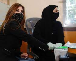 متطلبات برنامج الإقامة الذهبية في أسبانيا : ØµÙˆØ± Ù†Ø¬ÙˆÙ‰ ÙƒØ±Ù… ØªØªØ³Ù„Ù… Ø§Ù„Ø¥Ù‚Ø§Ù…Ø© Ø§Ù„Ø°Ù‡Ø¨ÙŠØ© ÙÙŠ Ø§Ù„Ø¥Ù…Ø§Ø±Ø§Øª