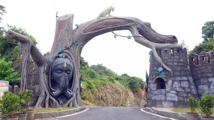 Grand gateway entrance to the historical Kondaveedu Fort, AI generated