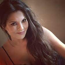 aydan sener in bikinili hali genc kizlara tas cikartti foto galerisi