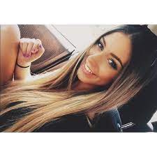 Love The Hair Darker On Top And Lighter On The Bottom Curly Hair Styles Hair Styles Straight Hairstyles