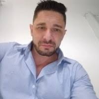 20+ "Roberto Peters" profiles