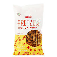 Calories and other nutrition information for braided twists honey wheat pretzels from snyder's of hanover. H E B Low Fat Honey Wheat Pretzels Shop Chips At H E B