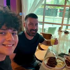 Join me tonight for our Single mingle at Red Crab at 5:30 pm