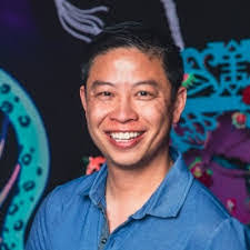 Steve Kuchta's Instagram, Twitter & Facebook