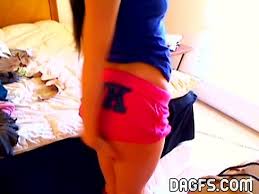 ¡no hay otro canal de sexo más popular y que presente más 18 years old amateur escenas que pornhub! 18 Years Old Amateur Teases On Webcam Amateur Solo Thong Xxx Sex Movies Free