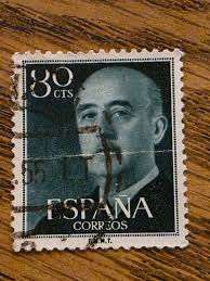 Hi everyone, is the white line a printing error? Thanks for responding!