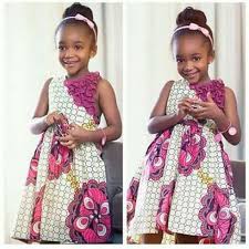 Les plus belles robes chic 2018 | model en pagne africain. Image De Jaune Modele Robe Jeune Fille En Pagne
