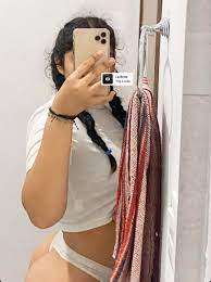 emily_montanooficial