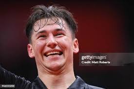 Ross Roberts's Instagram, Twitter & Facebook