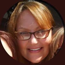 Angela Gaggero (@IHeartFifth)