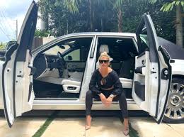 Caut femei frumoase baia mare publi24 miercurea contact facebook. Cine Este Sotul Loredanei Groza Societatea