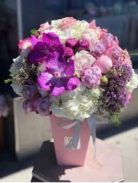 Flowers not shipped in a box. Mira S Flowers Box In Brooklyn Ny Lv Flower Events