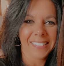 Tracy Corriveau's Instagram, Twitter & Facebook