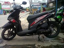 Modifikasi honda beat atau beat modifikasi adalah impian bagi sahabat yang memiliki honda beat terbaru atau honda beat 2012, ataupun honda beat tahun sebelumnya, mungkin juga sahabat ada rencana untuk membeli honda beat 2013, tapi mungkin sahabat terganjal reperensi gambar atau foto dari modifikasi honda beat terbaru 2014 untuk itu saya akan membantu sahabat dengan menampilkan gambar atau foto. Jual Motor Honda Beat 2014 0 1 Di Banten Automatic Hitam Rp 10 900 000 2052462 Mobil123 Com