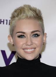 Miley Cyrus Fauxhawk Miley Cyrus Hair Short Blonde Hair Very Short Hair