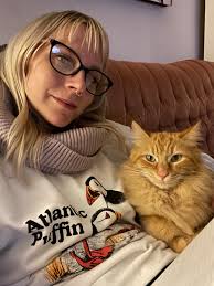 Glen Lyon This little guy snuck out of the house,he's about 4mos old had  surgery a week ago his ear is clipped,his name is Dietz the Granddaughter  calls him pineapple,she misses him