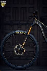 Pivot Switchblade 29 Goldedition Watzup Oberhausen Mountainbike Shop In 2020 Mountainbike Shop Enduro Fahrrad Mountainbike