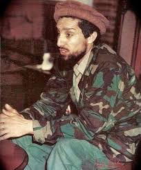 احمد مسعود، پسر شاه مسعود در حال سخنرانی، پاریس، ۲۷ مارس ۲۰۲۱. Ø£Ø­Ù…Ø¯ Ø´Ø§Ù‡ Ù…Ø³Ø¹ÙˆØ¯