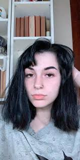 Pain level of an eyebrow piercing for low pain tolerance?