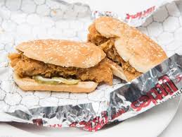 There are 310 calories in 1 sandwich (101.8 g) of kfc chicken little. Fast Food Menu Items That No Longer Exist