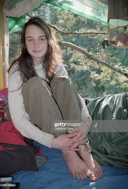 People of this zodiac sign like to have fun with friends, help others, fight for causes, are a good listener and dislike broken promises, being bored, and people who disagree with them. Julia Butterfly Hill S Feet Wikifeet