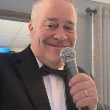 Tim Brooks's Instagram, Twitter & Facebook