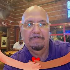 Hey, old man. You are truly unique! I keep praising you, but it seems like  I'm invisible to you. 🥺✨ Just saying 'hello' will make my day!😁