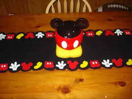penny rug mickey mouse inspired table runner by 3laughingpumpkins disney kitchen mickey mouse kitchen disney decor