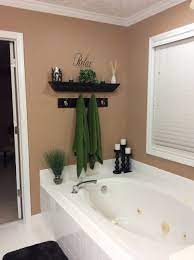 30 astonishing bathroom wall decor ideas that inspire you decor gardening ideas bathtub decor bathroom wall decor rustic bathroom wall decor