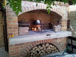 31 beautiful outdoor kitchen with pizza
