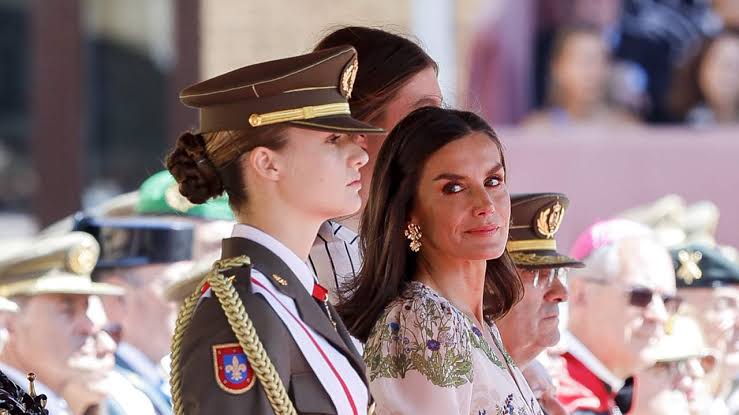 La prensa internacional empaña la última aparición de Leonor con el  comentario más incómodo para la reina Letizia