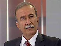 Hanefi avcının geçmişi hanefi avcı kimdir hanefi avcıyı tanıyalım, hanefi avcı nereli, hanefi avcının kimliği, hanefi avcının memleketi neresi, hanefi avcı hangi görevlerde bulundu. Hanefi Avci Eserleri Idefix