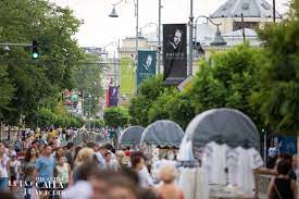 Ateliere de creație și spectacole de teatru. La Pas Pe Calea Victoriei 2019 Regulament De Inscriere ExpozanÈ›i