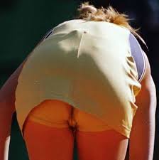 Lululemon makes technical athletic clothes for yoga, running, working out, and most other sweaty pursuits. Tennis Anna Kournikova Pussy