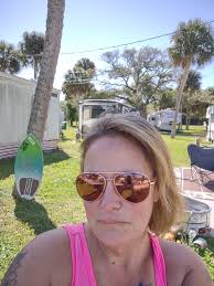 I jus want to thank everyone in this group . I'm sorry the Loss of our moms  brought us together but it's comforting that we aren't alone !!! 💔💔