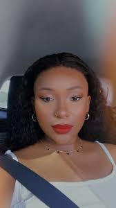 Jammin while getting ready for #spritzersaturday w/ @brutalfruitza 😍,  @maybelline @essence.cosmetics.africa @yardleylondon_sa @elfcosmetics  @lagirlcosmeticssouthafrica