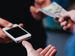 Things to consider when buying a smartphone | myG
