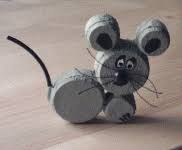 Basteln Mit Holz Maus Basteln Mit Holz Basteln Maus Basteln