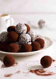 Easy Chocolate Truffles Recipe Chocolate Truffles Easy Easy Xmas Dessert Xmas Desserts