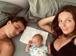 Okazuje się, że była wtedy w 35. N9jnx0ddat4v5m