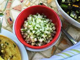 Using two large spoons, pull the dressing up through the salad by placing the spoons at the bottom of the bowl and scooping the kohlrabi mixture upward. Kohlrabi Salsa Cruda Adventure Kitchen