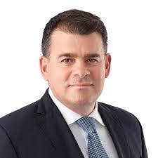 Henri Gonin's Instagram, Twitter & Facebook