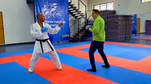 Epa mi gente tal y como les comenté aquí les dejo el primero de muchos  capítulos del @panamsports Channel !! , Converse un buen rato con el sensei  @andresmadera y hasta un combate me lance ! Andrés ...